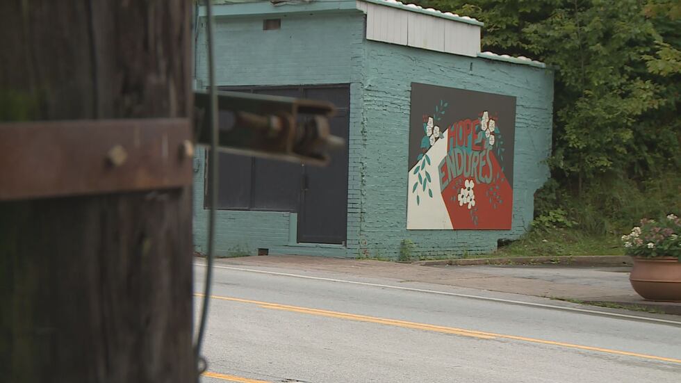 A mural in downtown Manchester, Ky. with the message "Hope Endures."