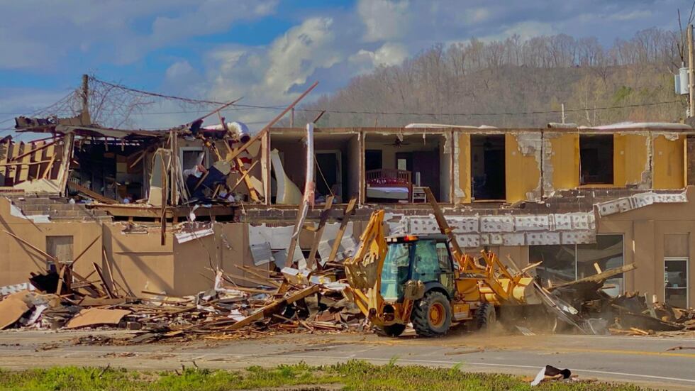 PRESTONSBURG BUILDING COLLAPSE